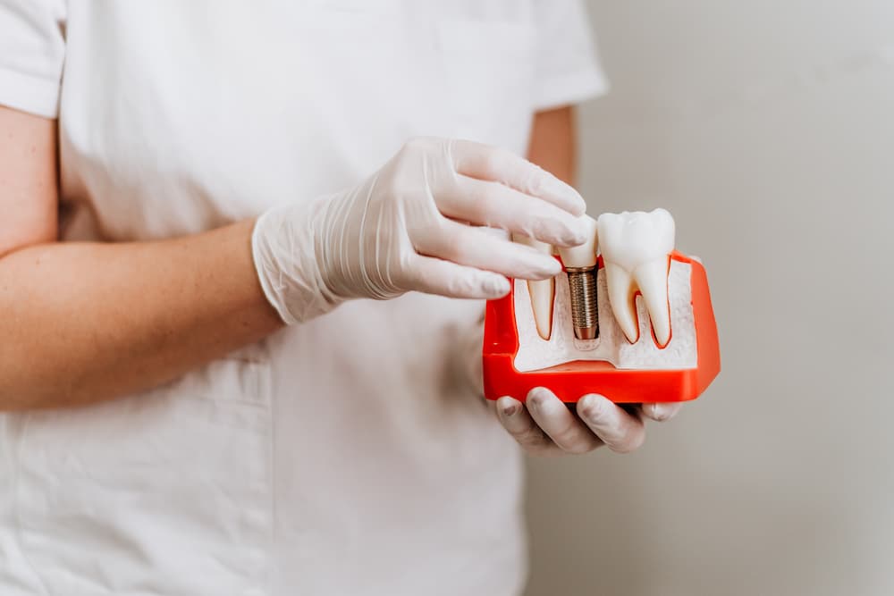 牙齦萎縮植牙第一步要先做什麼？
